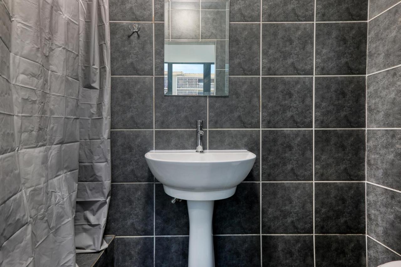 קייפטאון Inn & Out Express Sea Point מראה חיצוני תמונה