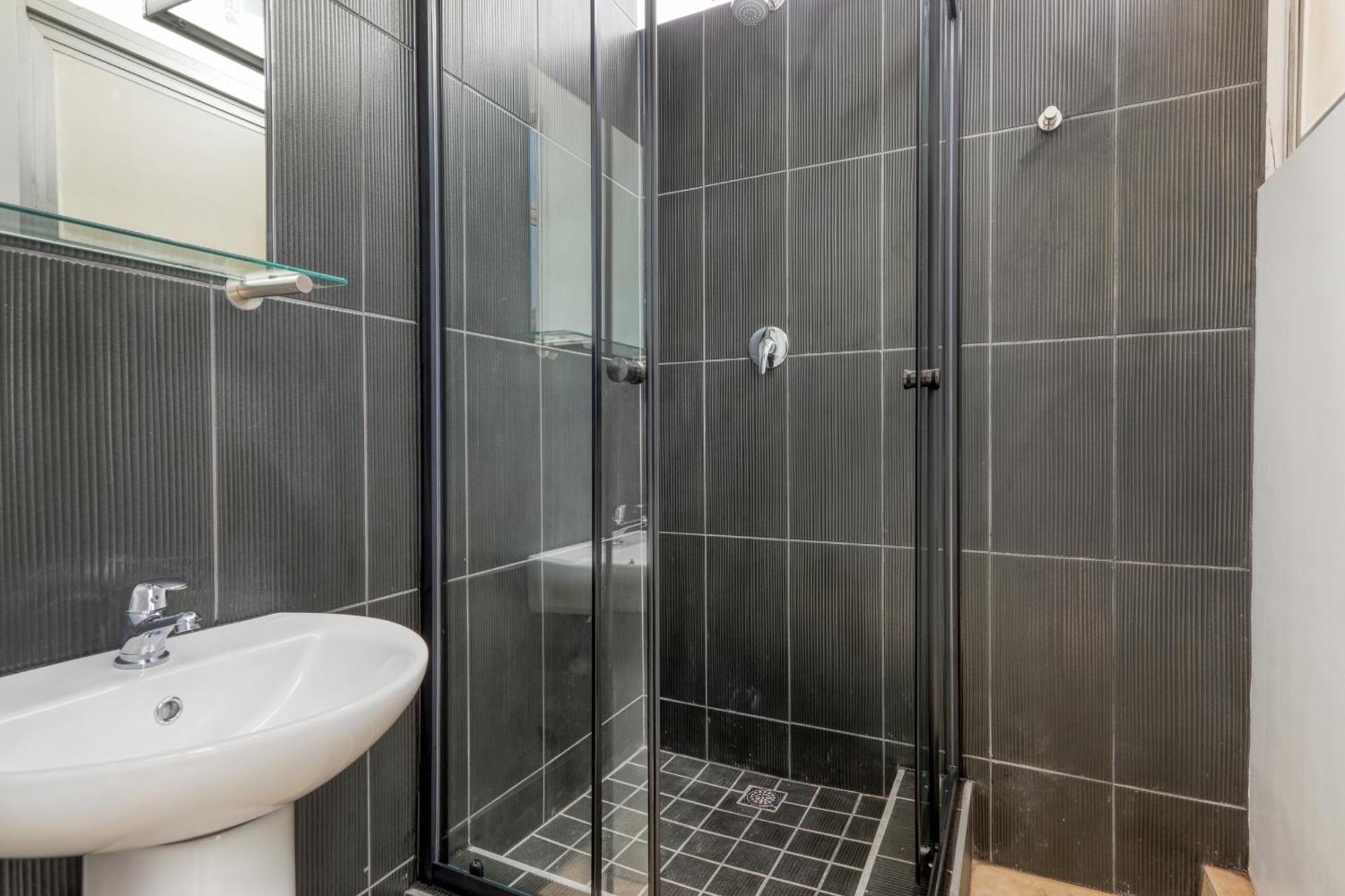 קייפטאון Inn & Out Express Sea Point מראה חיצוני תמונה